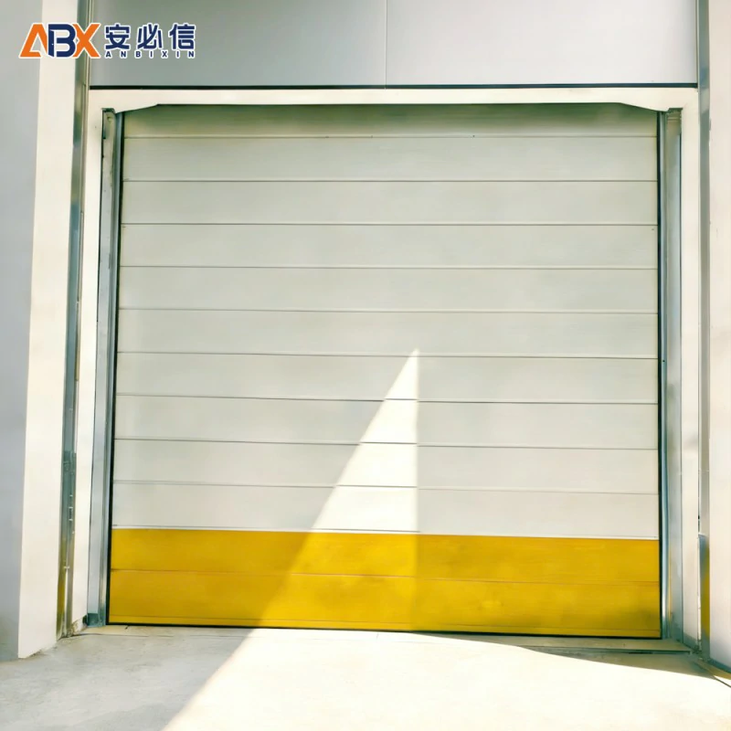 佛山保温滑升门